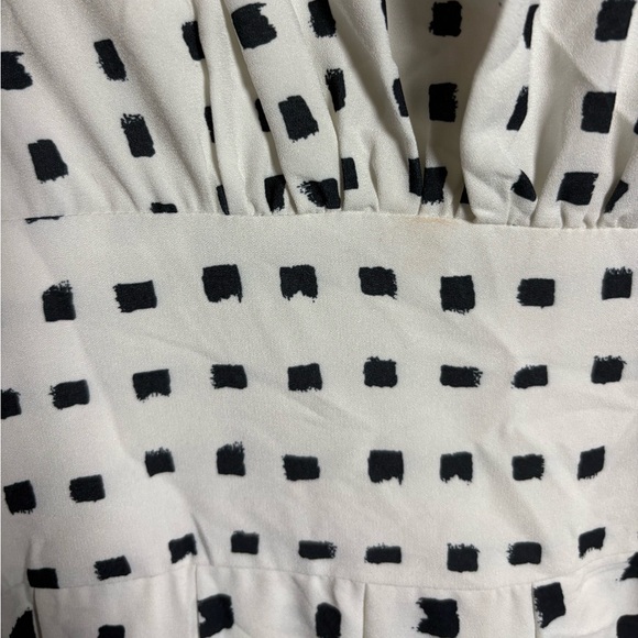 White Black Two-Tone Polka Dot Pleated Midi Dress Classic Stylish Elegant Modest - Picture 8 of 16